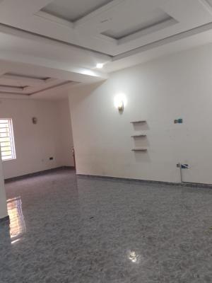 a Spacious 2 Bedroom Apartment, Mobil Road Ilaje, Lekki, Lagos, Flat / Apartment for Rent