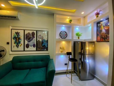 Beautiful Three Bedroom Apartment with Luxury Finishes, Old Ikoyi, Ikoyi, Lagos, Flat / Apartment Short Let