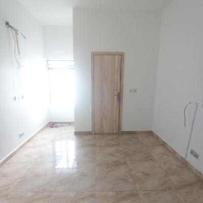 Semi Masters Room in  a Shared Terrace, Chevron Toll Gate, Orchid Road, Lekki, Lagos, Self Contain (single Rooms) for Rent