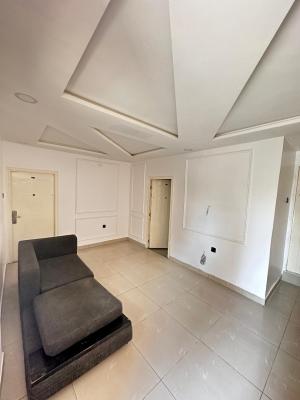 2 Bedroom Apartment, Lekki Phase 1, Lekki, Lagos, Flat / Apartment for Rent