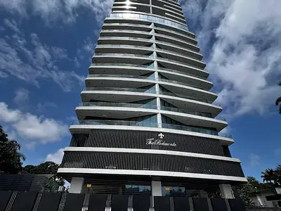 10th 4 Floor Luxury Penthouse
