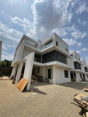 6-bedroom Semidetached with a Room Bq, Maitama District, Abuja, Semi-detached Duplex for Rent