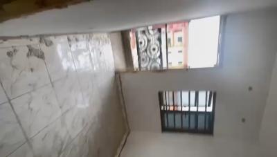 Executive Upstairs Mini-flat, Fola Agoro, Yaba, Lagos, Mini Flat (room and Parlour) for Rent