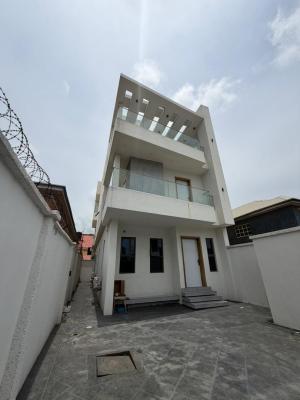 Well Maintained Fully Detached House Self Compound, Lekki Phase 1, Lekki, Lagos, House for Rent