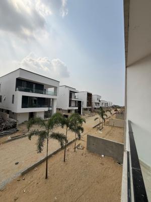 Luxury 2 Bedroom Apartment with Swimming Pool, Lekki, Lekki Phase 1, Lekki, Lagos, Block of Flats for Sale