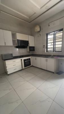 Room for in a Shared Apartment, Emcel Gardens Estate, Orchid Rd., Lekki, Lagos, Self Contain (single Rooms) for Rent