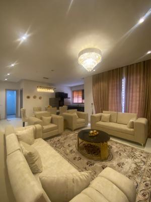 Luxury Furnished Serviced 1bed with 24hrs Light, Elevator,pool & Gym, Off Admiralty Way , Lekki Phase 1, Lekki, Lagos, Mini Flat (room and Parlour) for Rent