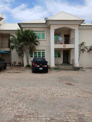 a Good Spacious 2-bedroom Flat., Diplomatic Zone., Katampe Extension, Katampe, Abuja, Flat / Apartment for Rent