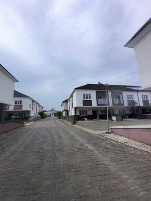 2 Bedroom Apartment, Okwujiakwu Street, Peter Odili, Port Harcourt, Rivers, Flat / Apartment for Sale