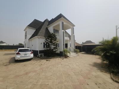 Very Clean 4 Bedroom Penthouse, Behind Shafa Filling Station, Sabon Lugbe, Lugbe District, Abuja, Detached Duplex for Rent