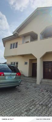 Clean 3 Bedroom Flat Downstairs in Phase1, Off Admiralty Way, Lekki Phase 1, Lekki, Lagos, Flat / Apartment for Rent