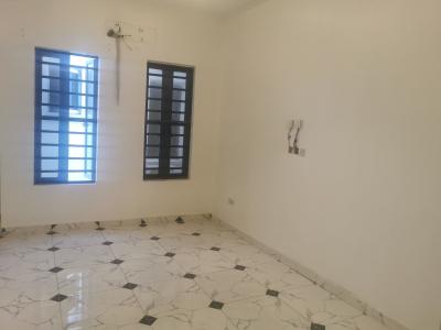 Standard Room Upstairs at Royal Pine Orchid Road, Royal Pine Gate 3 Orchid Road, Lekki, Lagos, Flat / Apartment for Rent