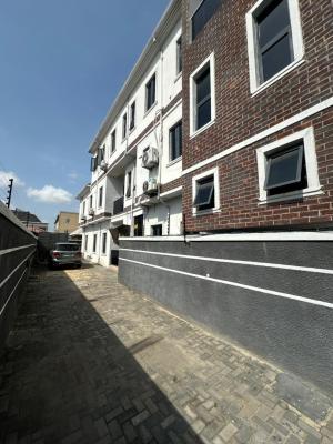 𝐁𝐄𝐀𝐔𝐓𝐈𝐅𝐔𝐋 3 𝐁𝐄𝐃𝐑𝐎𝐎𝐌 𝐀𝐏𝐀𝐑𝐓𝐌𝐄𝐍𝐓, Ologolo, Lekki, Lagos, Flat / Apartment for Rent