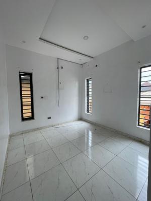 Spacious Master Bedroom Apartment, Lekki County, Ikota, Lekki, Lagos, Flat / Apartment for Rent