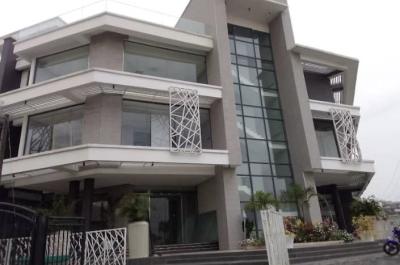 30 Sqm Shop Space, Lekki Phase 1, Lekki, Lagos, Shop for Rent