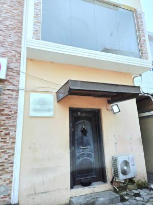 Lovely 2 Rooms Shop Space, Lekki Phase 1, Lekki, Lagos, Shop for Rent