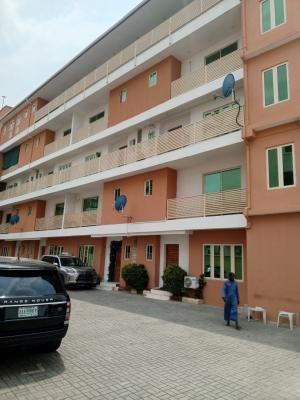 Luxury 2 Bedroom Penthouse Apartment in Service Estate, Lekki Phase 1, Lekki, Lagos, Flat / Apartment for Rent