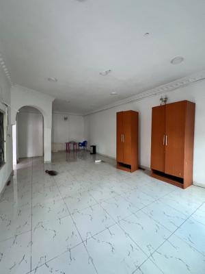 Spacious 5 Bedroom House with Bq, Lekki Phase 1, Lekki, Lagos, House for Rent