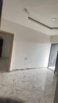 Executive Mini Flat Upstairs, Off Morocco Road, Shomolu, Lagos, Mini Flat (room and Parlour) for Rent
