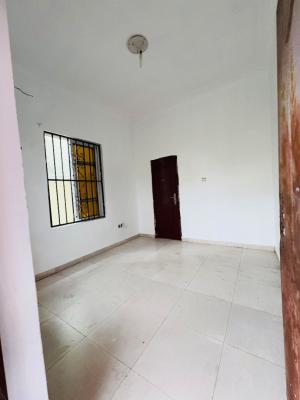 Boys Quarter, Bera Estate Chevron, Lekki Phase 1, Lekki, Lagos, Self Contain (single Rooms) for Rent
