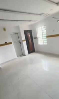 Standard Spacious Decent 2 Bedroom Apartment, Maryland, Lagos, Flat / Apartment for Rent