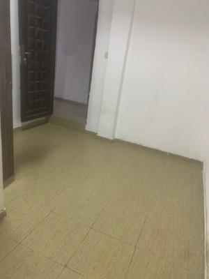 Room Bq, Osapa London, Lekki Phase 1, Lekki, Lagos, Flat / Apartment for Rent