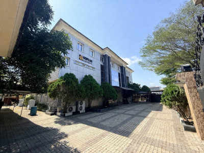 Furnished Event Space / Auditorium  (close to The Express Way), Agungi, Agungi, Lekki, Lagos, Commercial Property for Rent