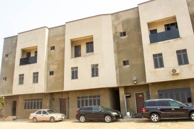 4 Bedrooms, By Wuye Entrance, Dakibiyu, Abuja, Semi-detached Duplex for Rent