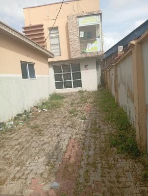 Office Space, Along Egbeda Iyana Ipaja Road, Alimosho, Lagos, Office Space for Rent