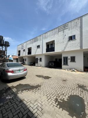 Spacious Masters Bedroom, Orchid Road, Lekki, Lagos, Self Contain (single Rooms) for Rent