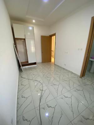 Spacious Single Room Shared Apartment, Orchid, Lekki, Lagos, Flat / Apartment for Rent