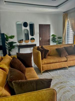 Well Maintained 3 Bedroom Maisonette, Freedom Way, Lekki Phase 1, Lekki, Lagos, Flat / Apartment for Sale