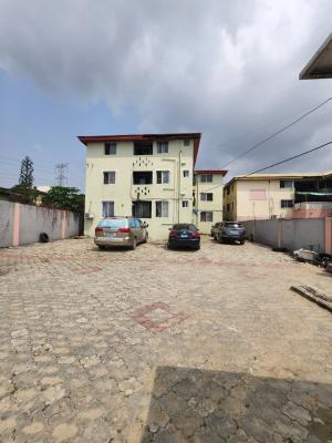 2bedroom Flat, Okeira Kekere Community, Ajah, Lagos, Flat / Apartment for Rent