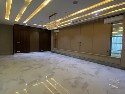 Newly Elegant Luxury 3 Bedroom Flat with BQ