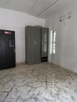 Luxury Spacious One Room Shared Apartment, Chevron , in a Serene  Estate , Flood Free, Lekki, Lagos, Self Contain (single Rooms) for Rent