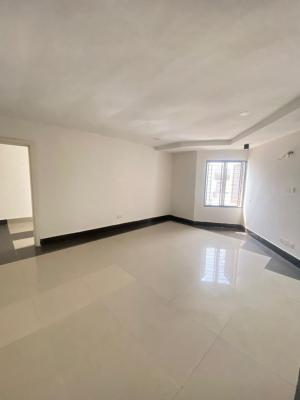 Fully Serviced 2bed Apartment Upstairs in a Gated Estate, Lekki Phase 1,elf Bus Stop, Lekki, Lagos, Flat / Apartment for Rent