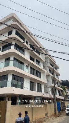 Very Elegant 4-bedroom Maisonnette Apartments, Shonibare, Maryland, Lagos, Flat / Apartment for Sale