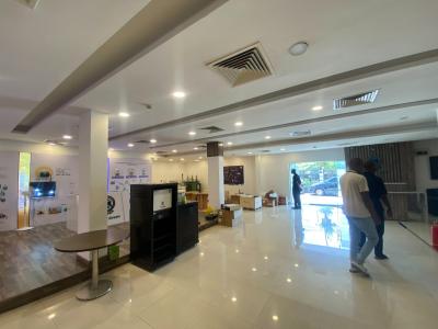 Commercial Space of 304sqm Available for Office Or Showroom Use, Victoria Island (vi), Lagos, Office Space for Rent