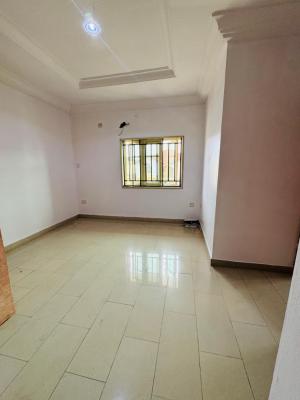 Spacious 2 Bedroom Apartment with a Fitted Kitchen, Chevron, Lekki, Lagos, House for Rent