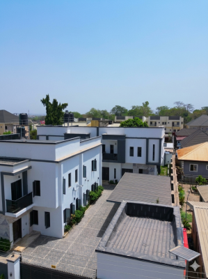 4 Bedrooms Fully Detached Duplex with 2 Units of 2 Bedrooms Terraced, Gwarimpa Main, Gwarinpa, Abuja, Terraced Duplex for Sale