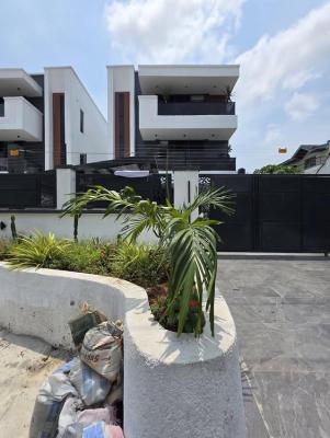 5 Bedroom Fully Detached with Bq, Pool, & Gym, Lekki Phase 1, Lekki, Lagos, Detached Duplex for Sale