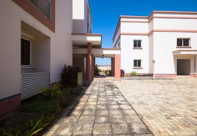 a Block of 10 Units 3-bedroom Apartments and 2 Bedroom Penthouse, Asokoro District, Abuja, Flat / Apartment for Sale