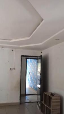 Lovely 3 Bedroom Flat, Soluyi, Gbagada, Lagos, Flat / Apartment for Rent