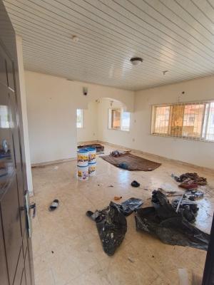 3 Bedroom Flat Upstairs, Majek Sangotedo Ajah Lagos, Sangotedo, Ajah, Lagos, Flat / Apartment for Rent