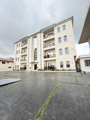 3 Bedroom Apartment with Swimming Pool, Elevator & Gym, Lekki Phase 1, Lekki, Lagos, Flat / Apartment for Rent