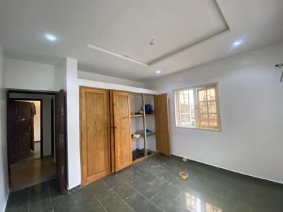 Well Renovated 4-bedroom Flat, Omole Phase 1, Ikeja, Lagos, Flat / Apartment for Rent