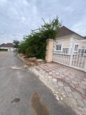 Standard 4-bedroom Penthouse, Von Axis, Lugbe District, Abuja, House for Rent