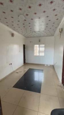 Lovely 2 Bedroom Apartment (ensuite), Off Awolowo Way, Ikeja, Lagos, Flat / Apartment for Rent