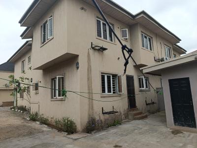 4 Bedrooms Semi Detached Duplex with Bq, Magodo Brooks, Magodo, Lagos, Semi-detached Duplex for Rent