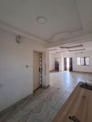 Fantastic 3-bedroom Flat on 2nd Floor, New Road Alpha Beach, Chevron Lekki, Lekki, Lagos, Flat / Apartment for Rent